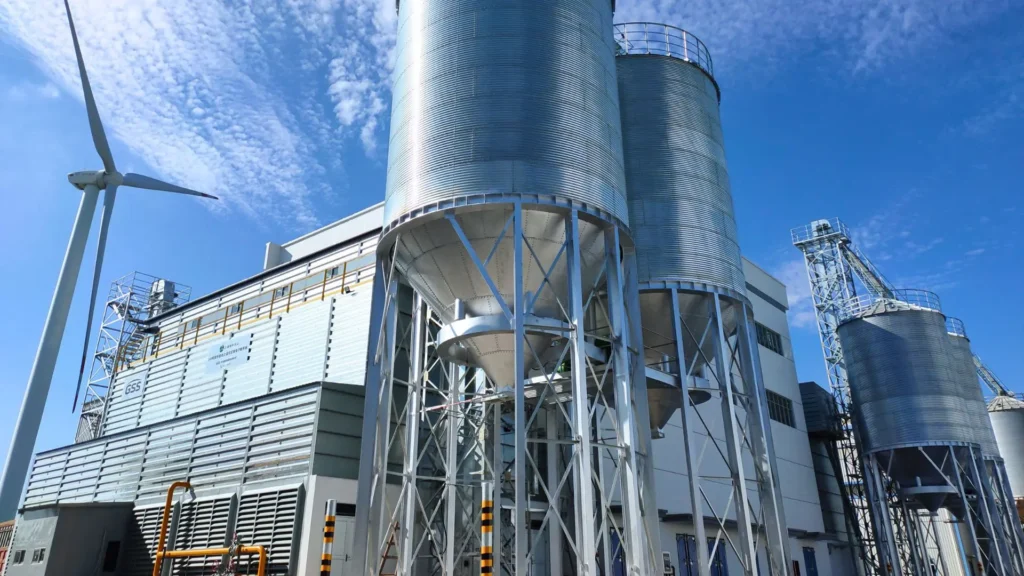 Outdoor Batch Grain Dryer